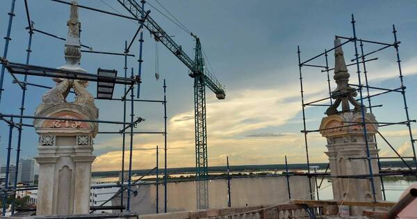 La Nación / Palacio de López poco a poco recupera sus pináculos luego de la tormenta de diciembre