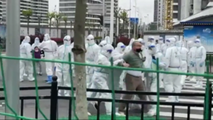Diario HOY | Nuevas restricciones en China por el covid entre resistencias de los habitantes de Shanghái