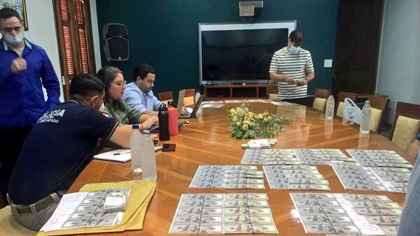 Camioneros ofrecieron a Marito que por USD 1 millón cesarían los cortes