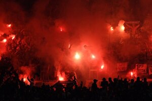 Prohibición de desplazamiento a París de los aficionados del Marsella para el clásico