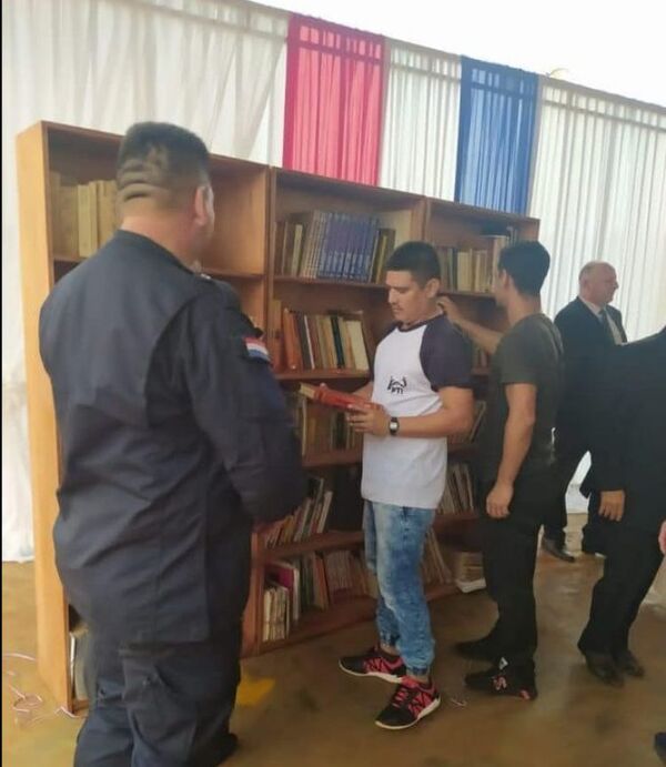 Habilitan biblioteca en Penitenciaría Regional de Misiones