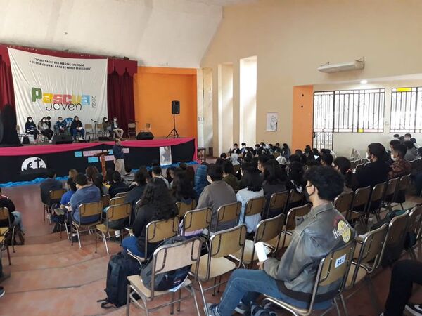 Jóvenes se preparan para el Domingo de Pascua - Nacionales - ABC Color
