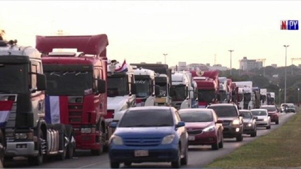 Camioneros piden libertad de sus líderes | Noticias Paraguay