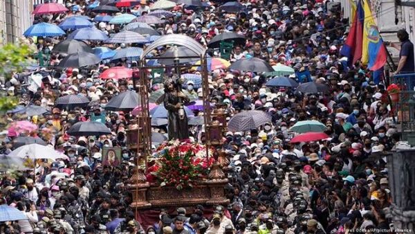 Latinoamérica revive sus multitudinarias procesiones tras la pandemia
