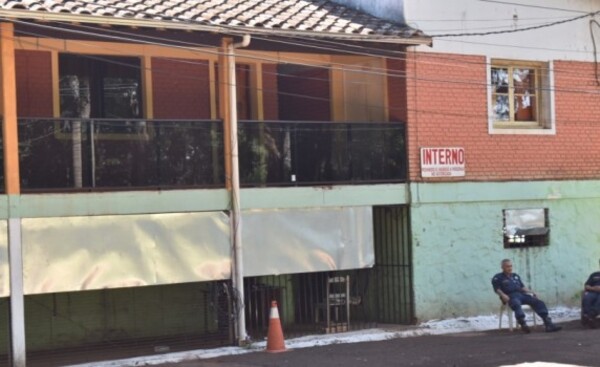 Ebrio amenazó de muerte a una familia y quedó detenido