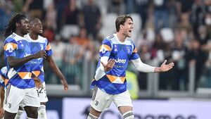 Juventus rescata un punto con gol de Dusan Vlahovic