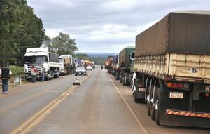 Camioneros exigen pruebas contra sus compañeros y cerrarán rutas desde el lunes