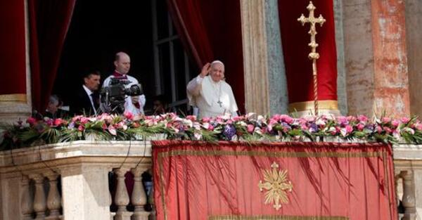 El papa Francisco hace un llamado de paz por la guerra en Ucrania en su mensaje de Pascua - .::Agencia IP::.