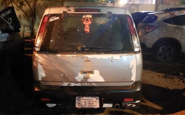 Crónica / Menor loqueó al volante, chocó a "lo Lince" y fue detenido
