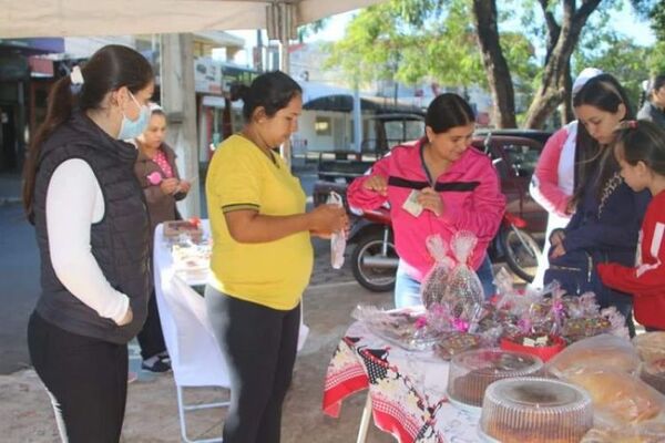 Exitosa feria de dulces y huevos de Pascua en Pedro Juan Caballero