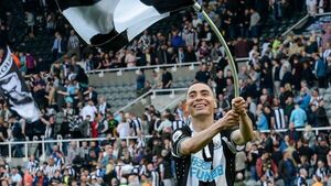El Newcastle de Miguel Almirón asienta su recuperación