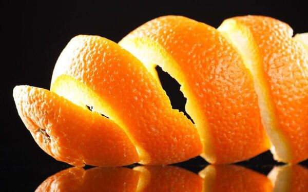 Por estas razones no deberías tirar la cáscara de naranja