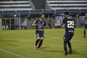 Diario HOY | Los ascendidos Resistencia y General Caballero pugnan por valiosos puntos