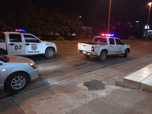 POLICÍA APREHENDE A CONDUCTOR BORRACHO TRAS REALIZAR MANIOBRAS PELIGROSAS - Itapúa Noticias