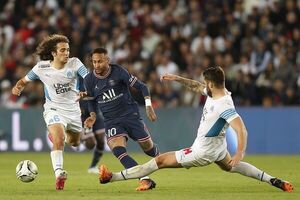 París SG derrota al Marsella en el ‘Clásico’ para acariciar el título - Fútbol - ABC Color