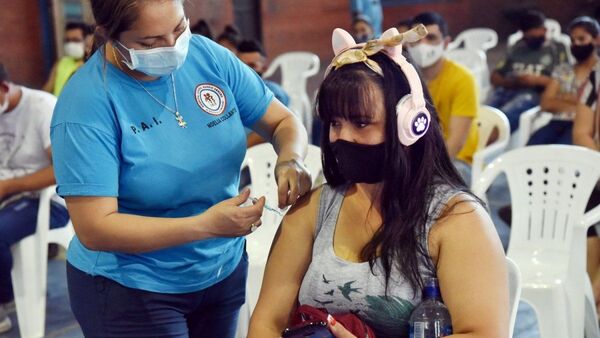 Campaña de vacunación se retoma desde este lunes