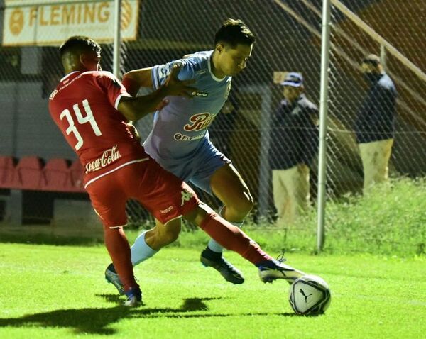 Resistencia vs. General Caballero JLM: los celestes remontan para ubicarse en el segundo lugar - Fútbol - ABC Color