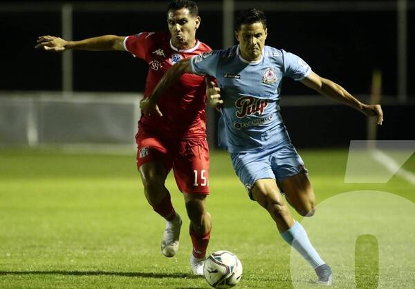 Crónica / Resistencia "Apagó" el fútbol de "General" y volvió a ganar