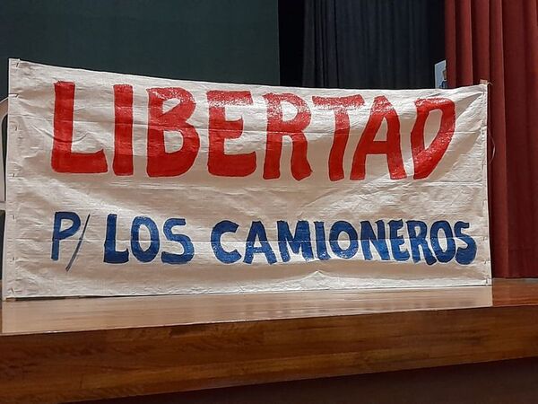Camioneros piden que pruebas contra dirigentes acusados de extorsión se hagan públicas - Nacionales - ABC Color