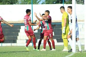 Tembetary gana en Itá y  recupera la punta en la Primera B - Fútbol - ABC Color