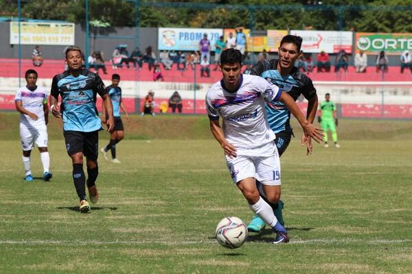 Independiente no “limpia” bien hacia la punta de la Intermedia - Fútbol - ABC Color