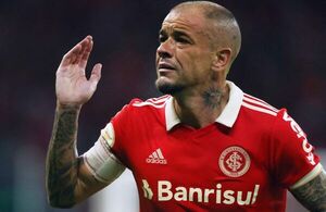 Primer triunfo de Flamengo y despedida de D’Alessandro en el Brasileirão - Fútbol - ABC Color