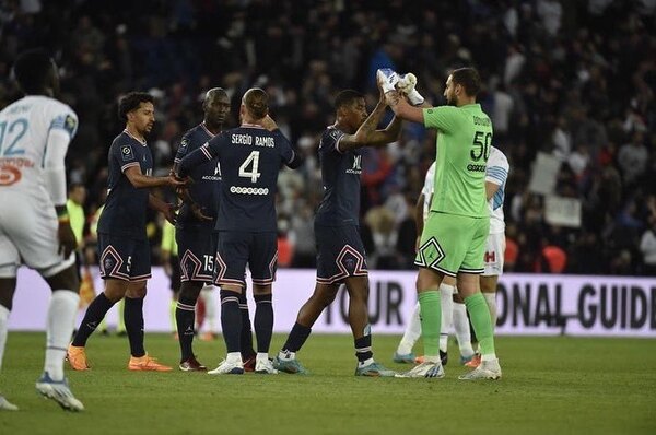 Versus / París SG derrota al Marsella en el 'Clásico' para acariciar el título - PARAGUAYPE.COM