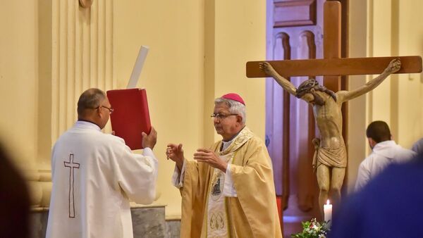 Iglesia anima a no hundirnos en el  pesimismo y la  desesperanza