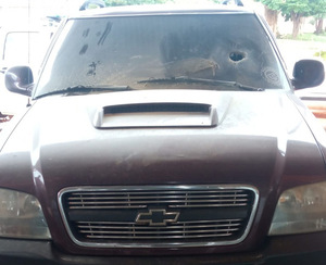 Hombre ataca camioneta de un comerciante en Concepción