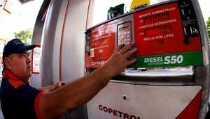 ALGUNOS EMBLEMAS PRIVADOS BAJAN PRECIOS DE SUS COMBUSTIBLES - Itapúa Noticias