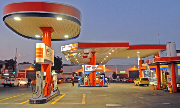 Dos emblemas privados decidieron disminuir el precio de sus combustibles - OviedoPress