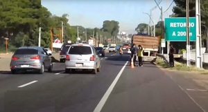 Sin bloqueo de camioneros en zona de ex Aratiri