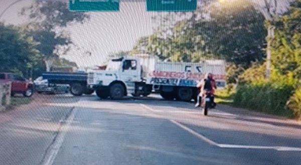 En Yaguarón se registra el primer bloqueo de ruta