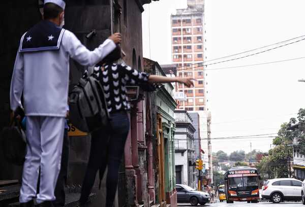 Diario HOY | Encuesta buscará analizar impacto del horario laboral y la movilidad del sector público