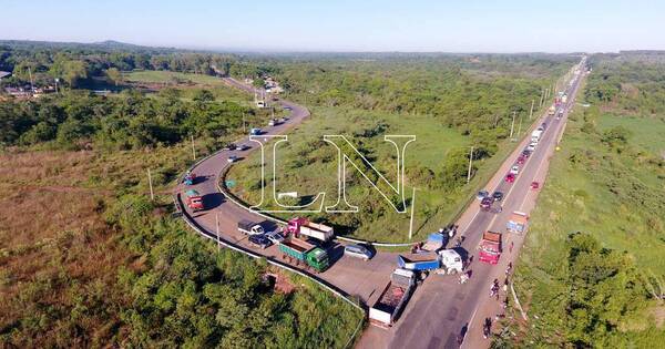 La Nación / Camioneros: no dieron indicación de cierres y piden que Petropar regule precios de combustibles
