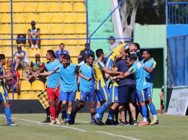 Deportivo Capiatá se quedó con los puntos - APF