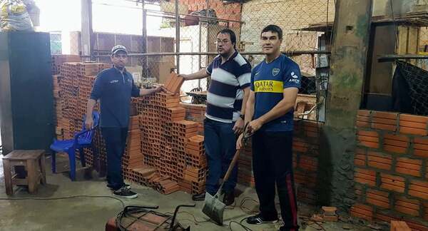 Construyen una capilla dentro del penal regional - La Clave