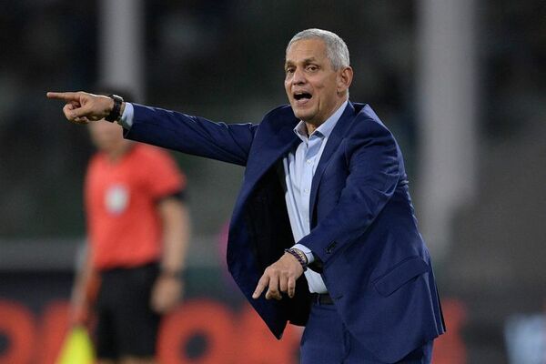 Reinaldo Rueda deja de ser el técnico de la selección colombiana de fútbol - Fútbol Internacional - ABC Color
