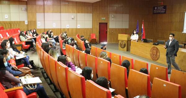 La Nación / Conmemoraron el Día Mundial de la Voz en la Facultad de Ciencias Médicas de la UNA