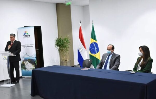 Juan Caballero González asume como nuevo director jurídico interino de Itaipu - La Clave