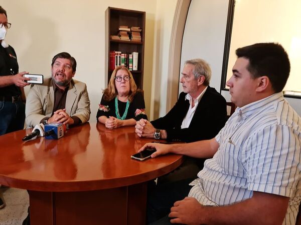 Quema del Congreso: Jóvenes liberales, que protestaron contra la enmienda mau, apelan condena de tres años - Periodísticamente - ABC Color