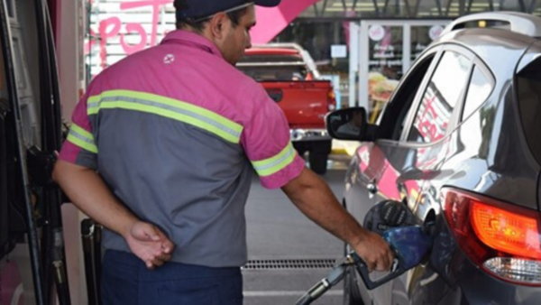 Las gobernaciones gastaron US$ 4 millones en combustible en 2021 - El Independiente