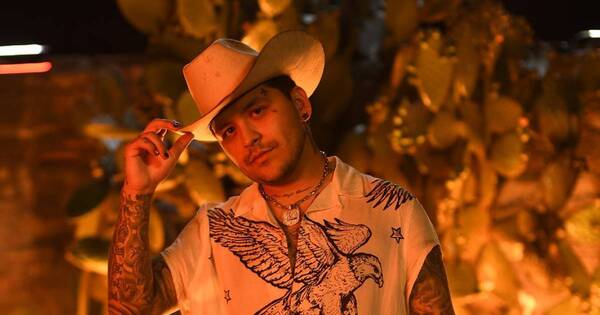 La Nación / Christian Nodal reemplaza a Belinda por Tini Stoessel