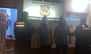 Dos detenidos con carga de marihuana