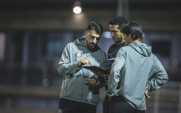 Crónica / ¿Debutará un mitã'i? El probable equipo de Olimpia para chutar hoy ante Guaraní