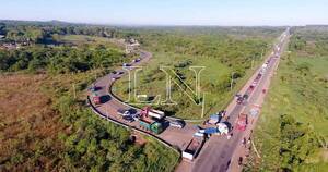La Nación / Modelo Moyano sería mucho más perjudicial para el Paraguay, dice Óscar Salomón
