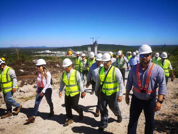 Diario HOY | Miembros de Cavialpa visitan moderna instalación de Cecon: “Estamos muy orgullosos”