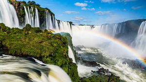 Parque Nacional Iguaçú recibió más de 2.000 turistas paraguayos en feriado de Semana Santa - .::Agencia IP::.