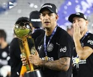 Bienes de Olimpia que podrían estar disponibles para embargo están en APF o Conmebol, indican