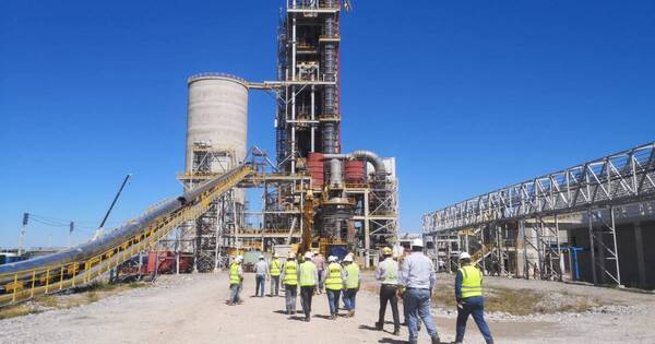La Nación / Cavialpa queda sorprendida con avances en la cementara Cecon